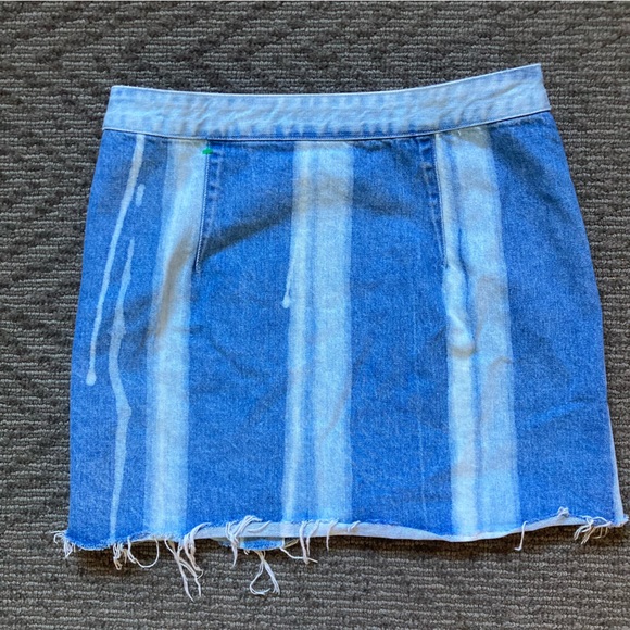 3x1 NYC Asymmetrical Button Front Skirt - Picture 3 of 5